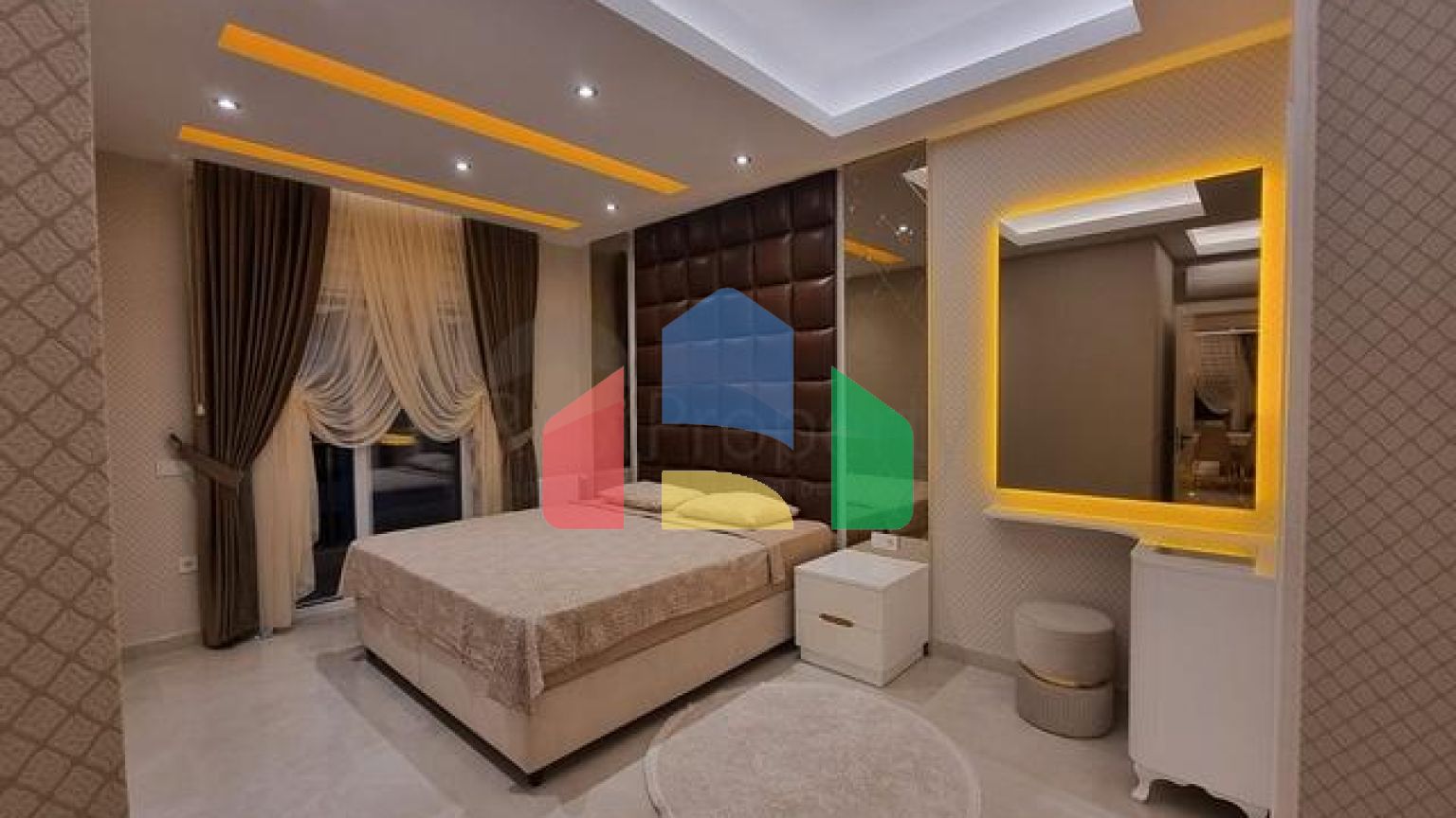 Просторная квартира 2+1 в новом комплексе района Махмутлар