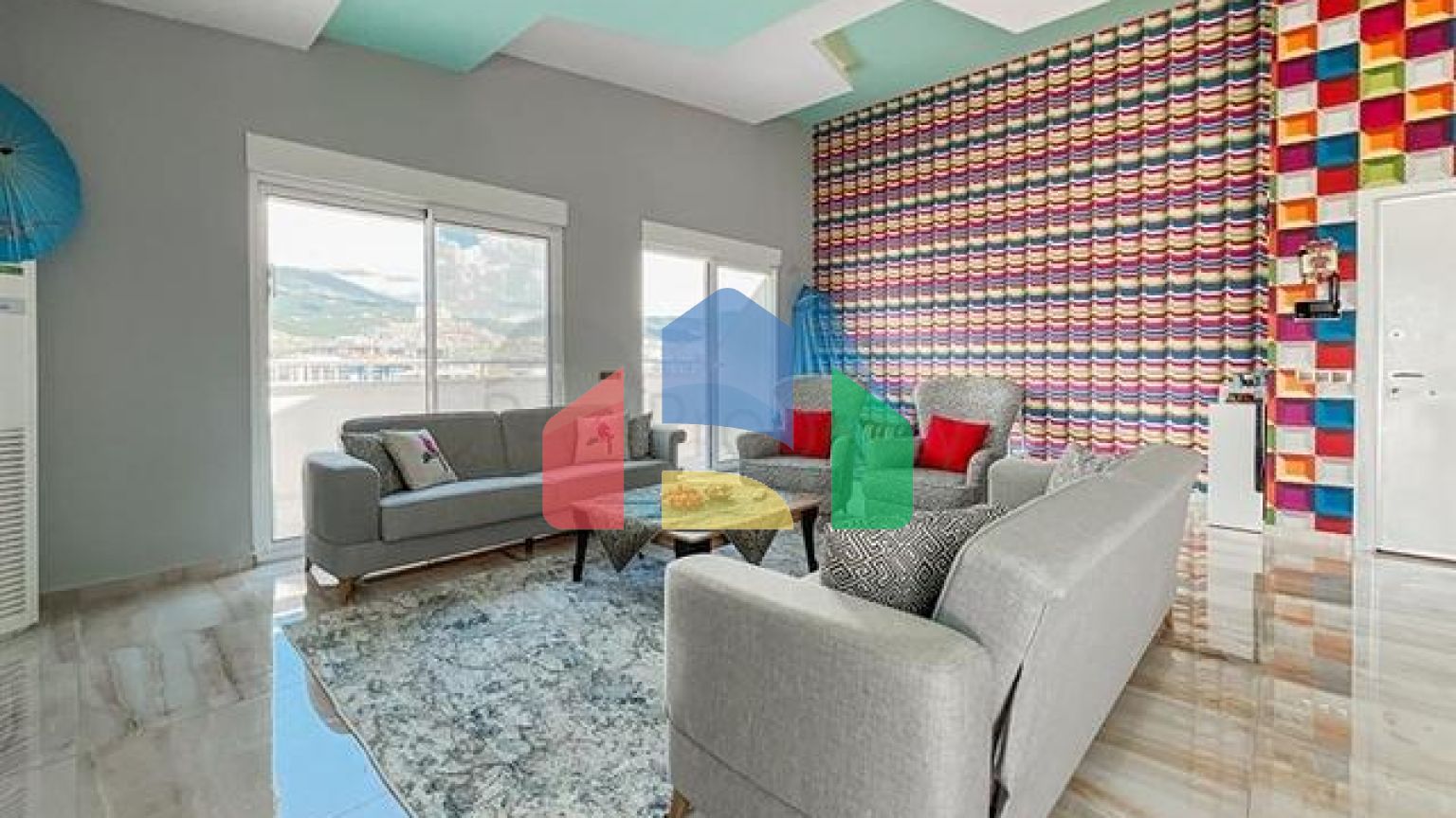 Пентхаус 3 + 1 з видом на море