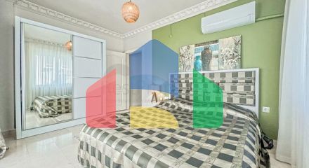 Затишна квартира 2 + 1 з меблями в Махмутларі
