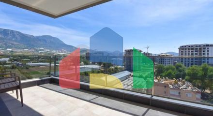 Квартира 2+1 с кладовой в районе Махмутлар