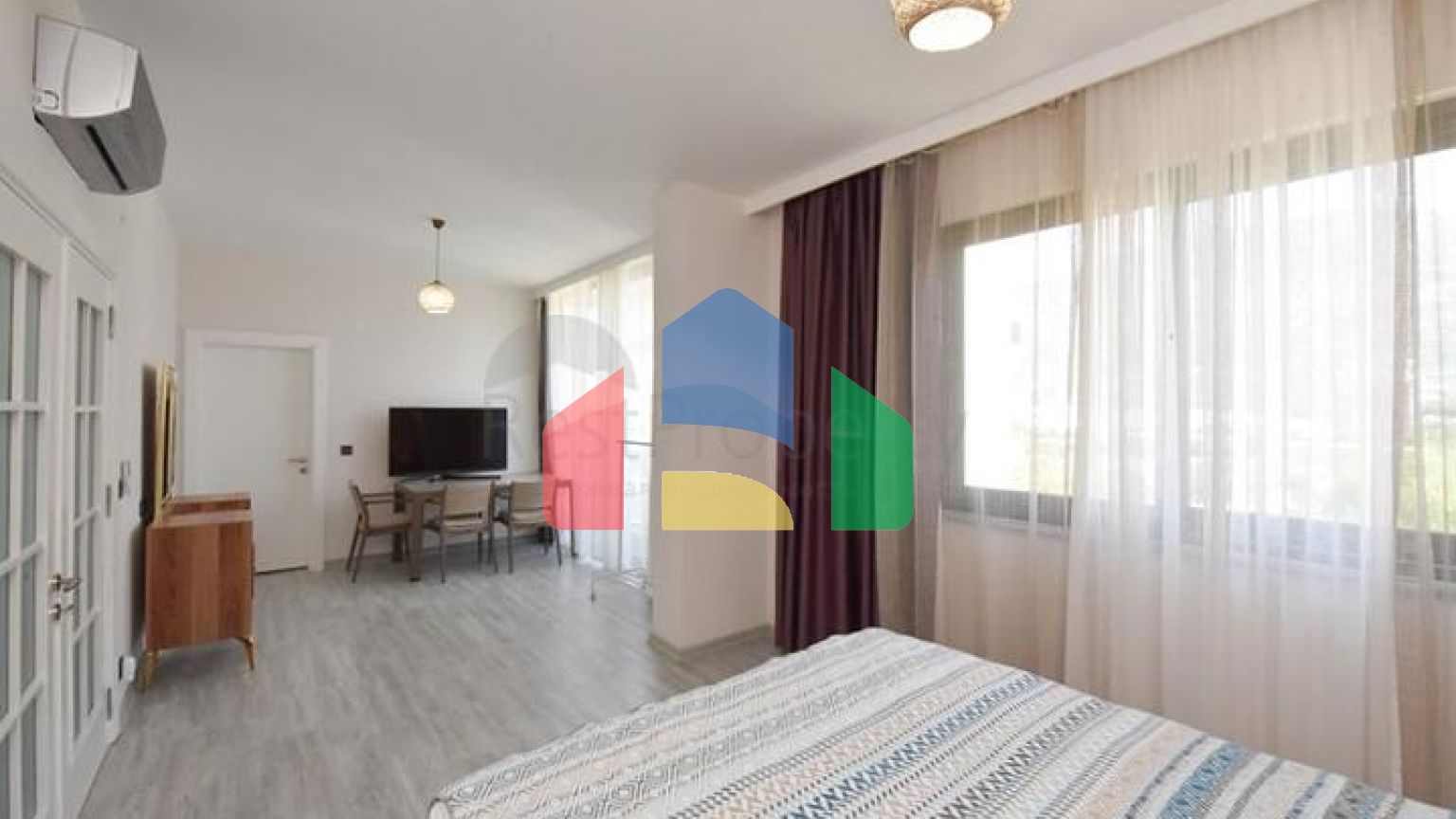 Квартира 2+1 с кладовой в районе Махмутлар