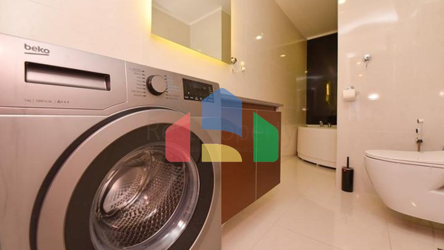 Квартира 2+1 с кладовой в районе Махмутлар