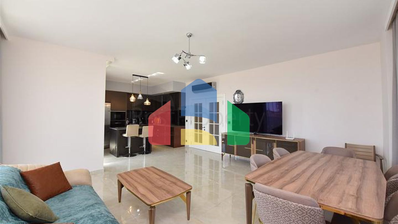 Квартира 2+1 с кладовой в районе Махмутлар