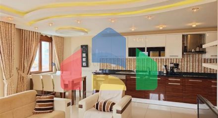Простора квартира 2 + 1 в 100м від моря