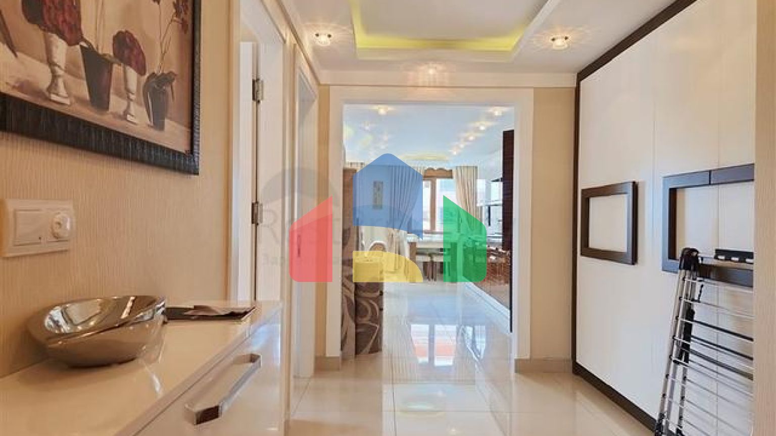 Просторная квартира 2+1 в 100м от моря