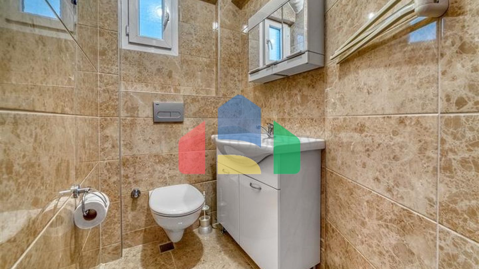 Апартаменты в комплексе на первой береговой линии