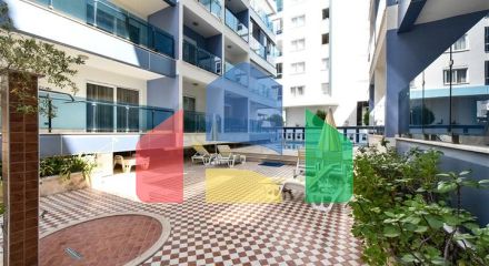 Красива квартира в резиденції біля моря в районі Махмутлар.