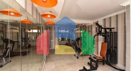 Красива квартира в резиденції біля моря в районі Махмутлар.