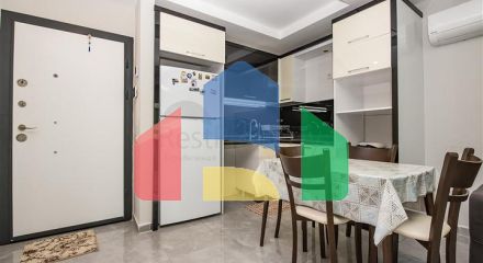 Квартира 1 + 1 в районі Махмутлар