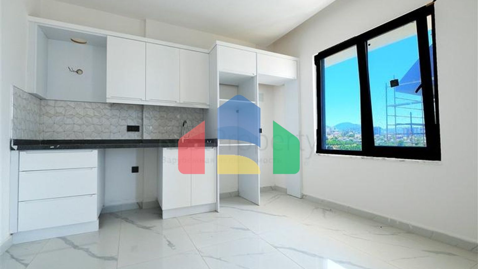 Сучасний пентхаус 2 + 1 в престижному комплексі в Махмутларі