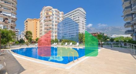 Furnished 4+1 penthouse in one of the residential complexes of Mahmutlar