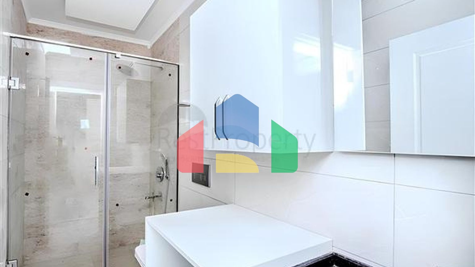 Новый квартира 1+1 в районе Махмутлар