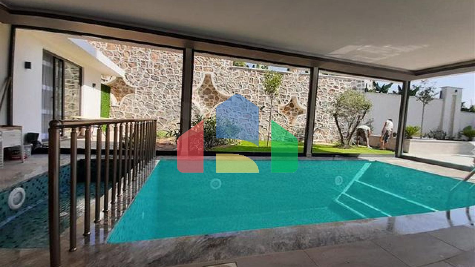 Меблированная двухкомнатная квартира в районе Махмутлар