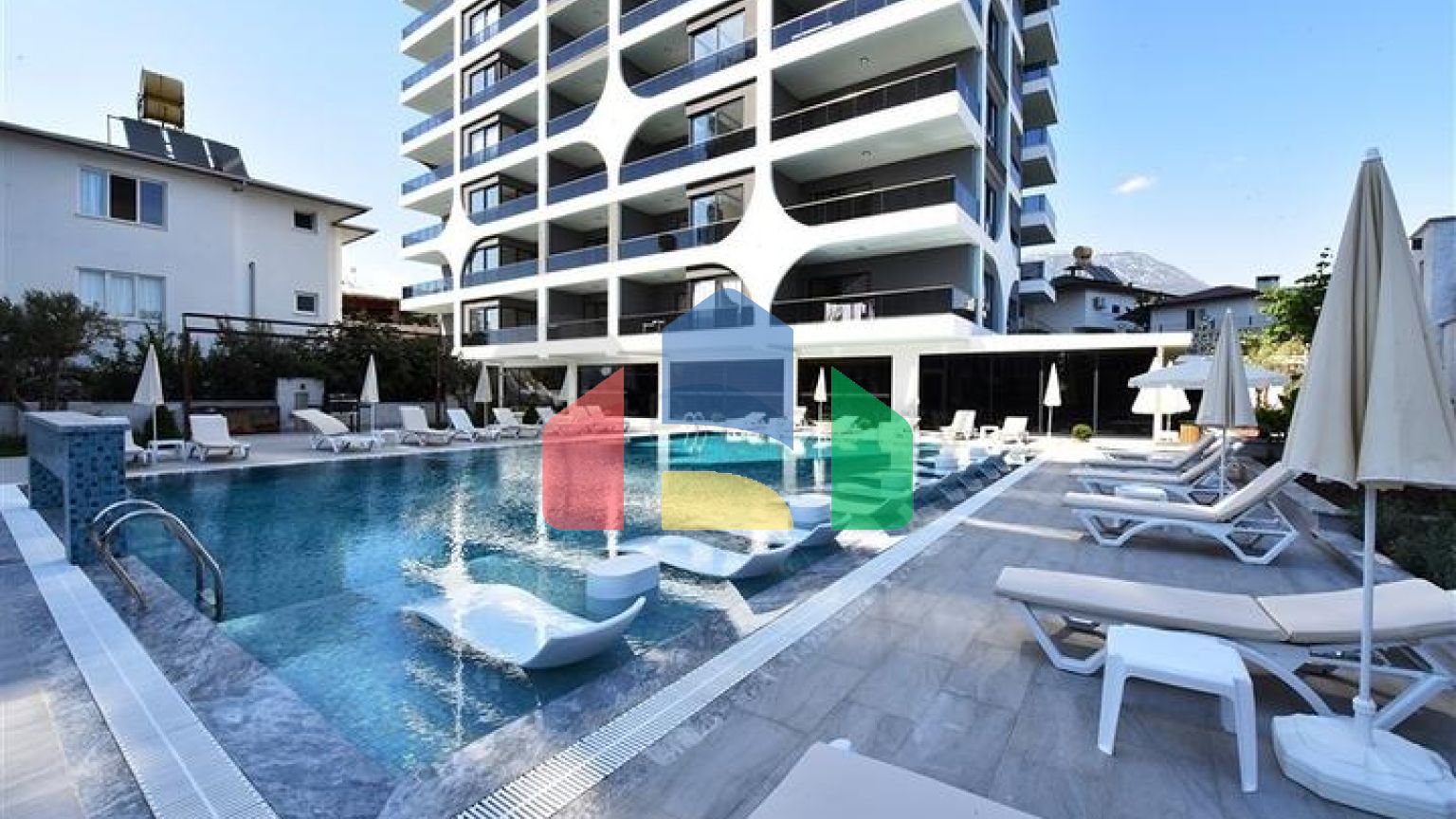 Меблированная двухкомнатная квартира в районе Махмутлар