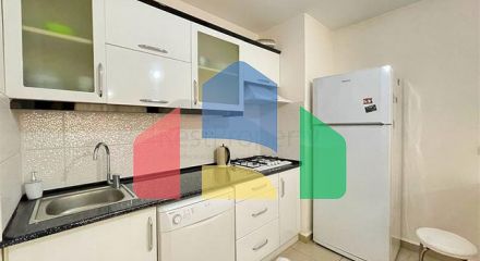 Простора квартира 1 + 1 в комплексі з усією інфраструктурою біля моря в Махмутлар