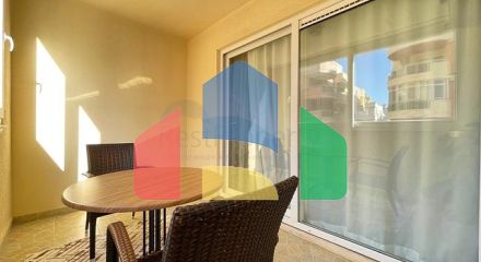 Просторная квартира 1+1 в комплексе со всей инфраструктурой у моря в Махмутлар