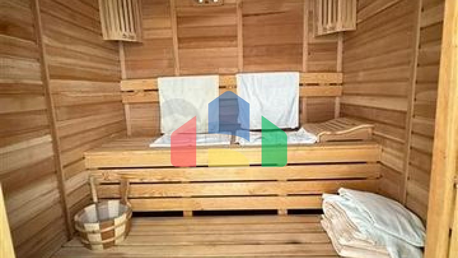 Просторий пентхаус 3 + 1 з панорамним видом на море