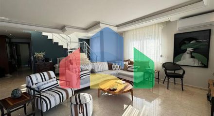 Просторий пентхаус 3 + 1 з панорамним видом на море