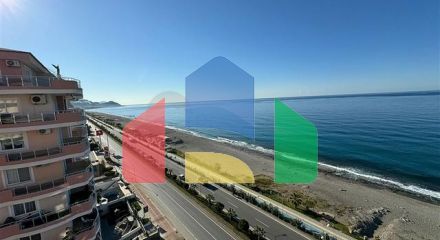 Просторный пентхаус 3+1 с панорамным видом на море