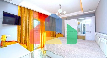 Просторная двухкомнатная квартира в Махмутларе