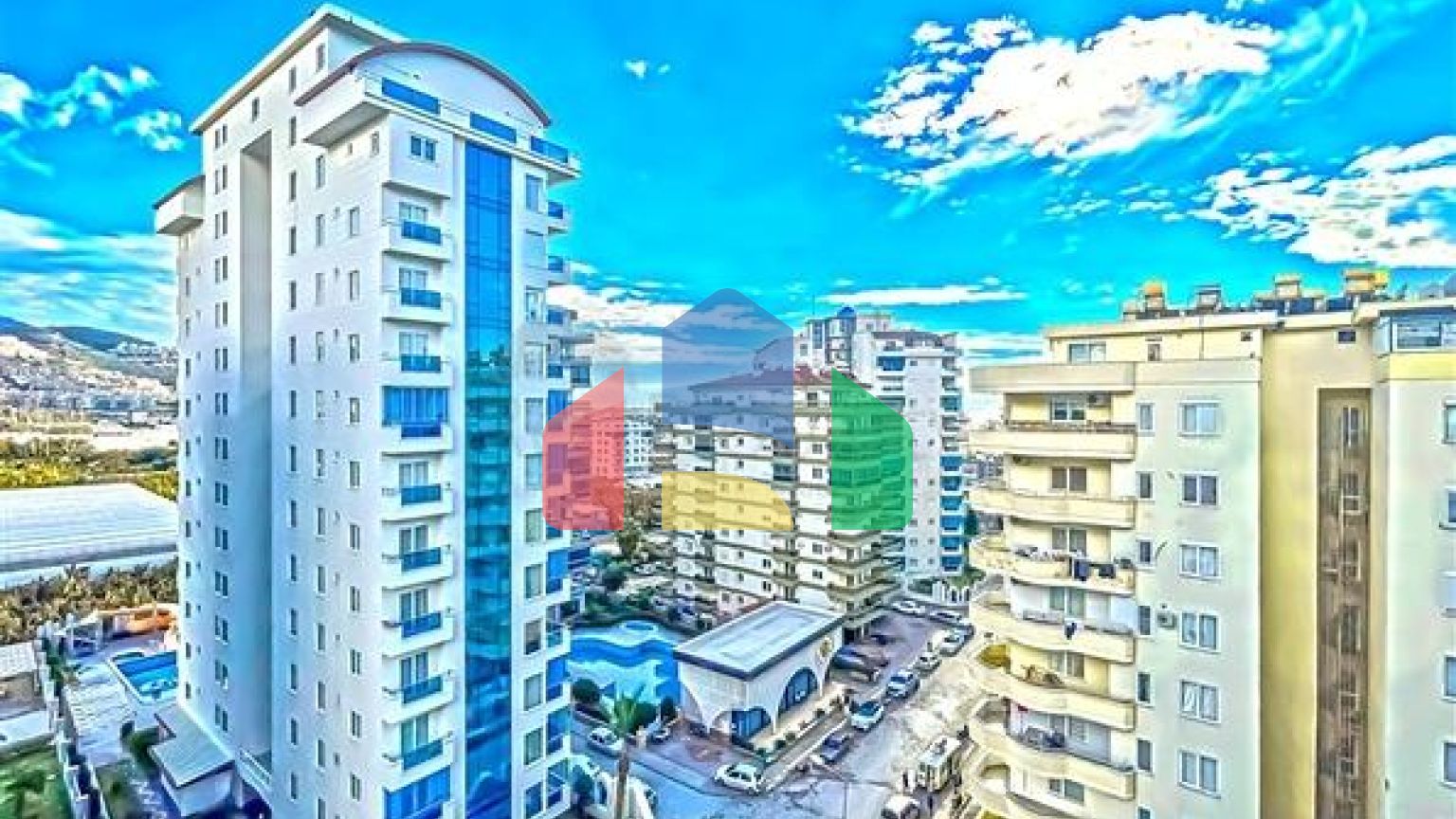 Просторная двухкомнатная квартира в Махмутларе