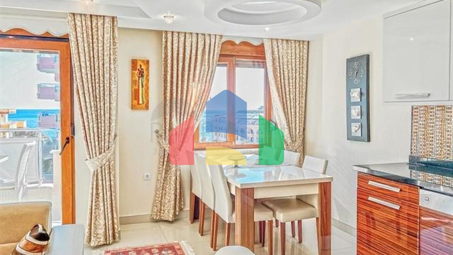 Просторная квартира 2+1 в районе Махмутлар