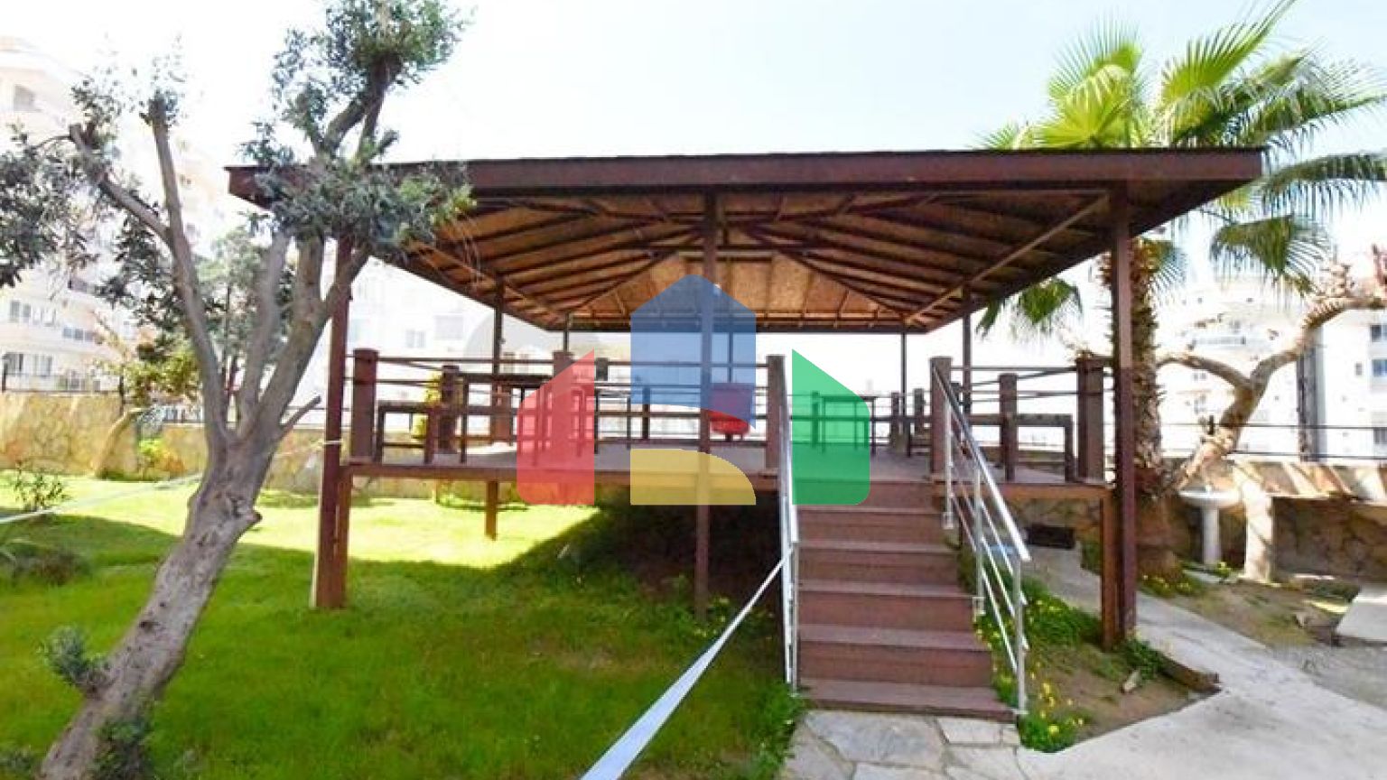 Меблированная квартира 2+1 в Махмутларе