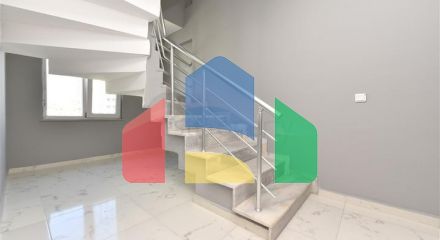 Просторий пентхаус 3 + 1 в Махмутларі