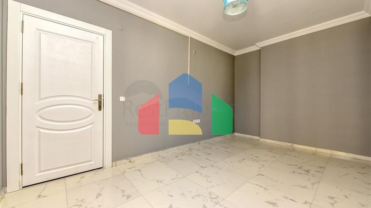 Просторий пентхаус 3 + 1 в Махмутларі