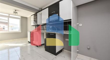 Просторий пентхаус 3 + 1 в Махмутларі