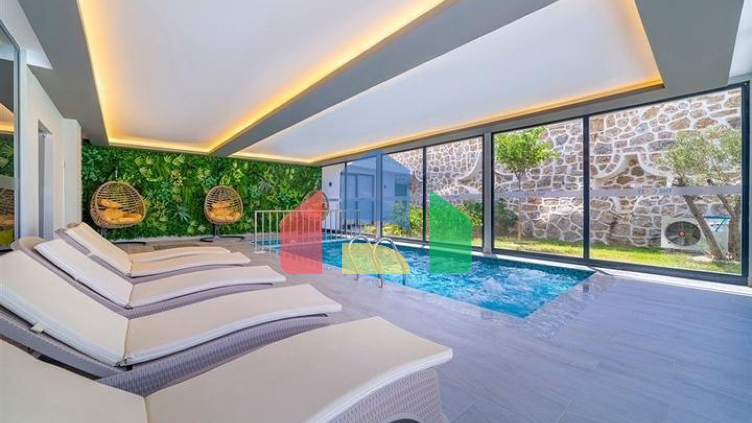 Квартира 2+1 с видом на море в Махмутларе