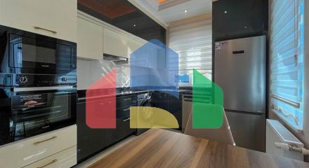 Квартира 2 + 1 з меблями в комплексі Махмутлара