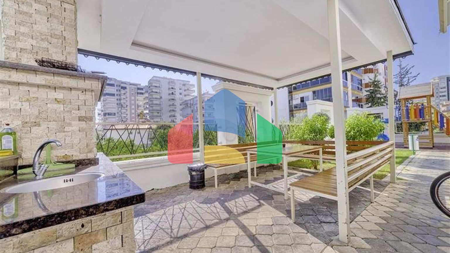 Квартира 2+1 с отдельной кухней