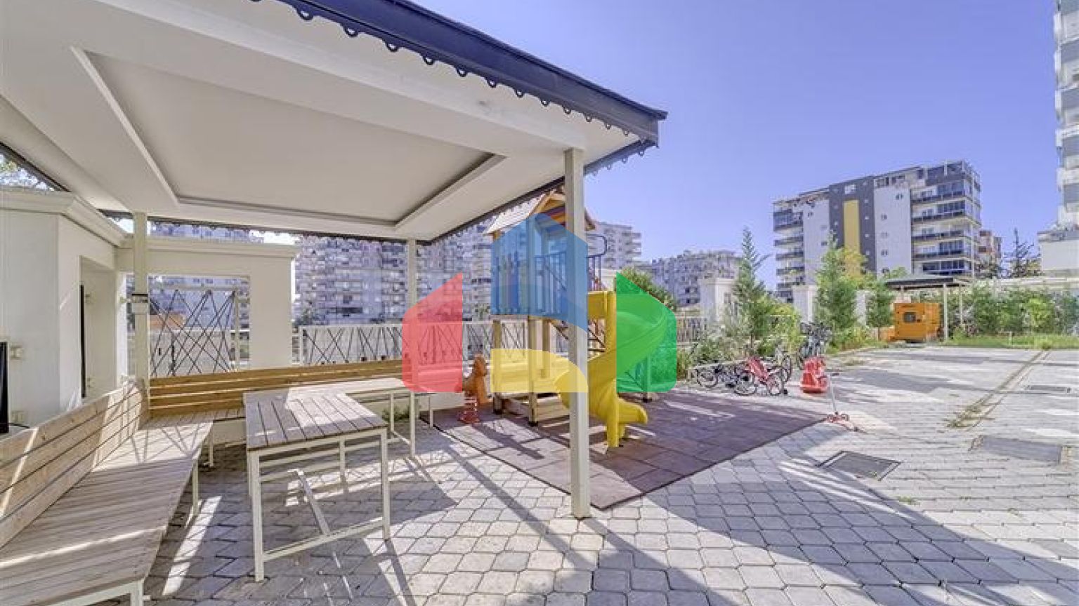 Квартира 2+1 с отдельной кухней