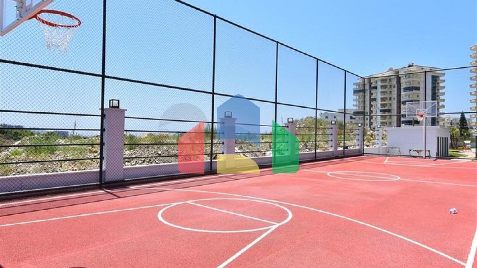 Квартира 1+1 в новом доме в районе Махмутлар