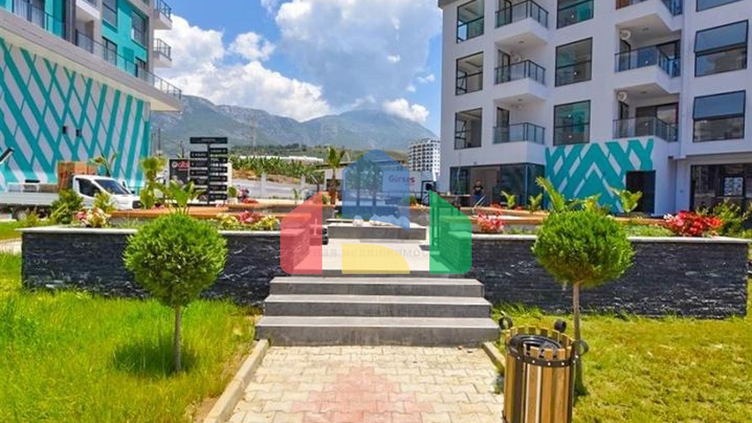 Квартира 1+1 в новом доме в районе Махмутлар