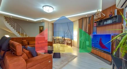 Просторная вилла в Махмутларе- идеальный выбор для большой семьи Просторная вилла в Махмутларе- идеальный выбор для большой семьи