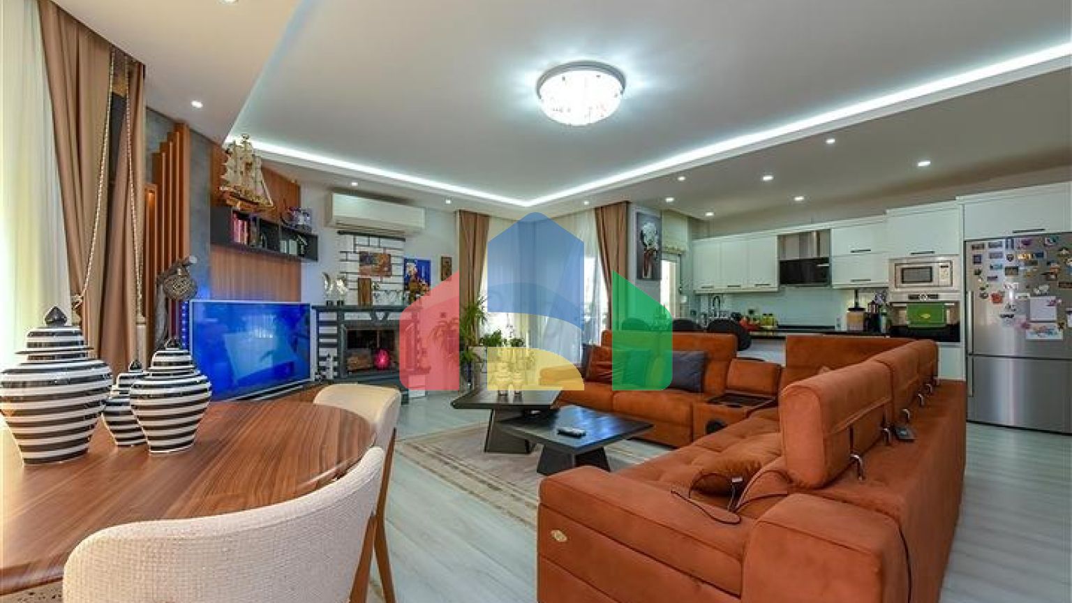 Просторная вилла в Махмутларе- идеальный выбор для большой семьи