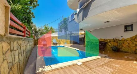 Просторная вилла в Махмутларе- идеальный выбор для большой семьи Просторная вилла в Махмутларе- идеальный выбор для большой семьи