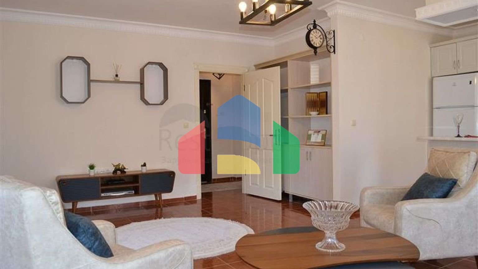 Просторная квартира 2+1 в популярном районе Махмутлар