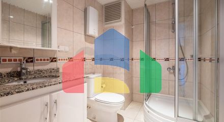 Простора квартира 2+1 в мальовничій частині району Махмутлар