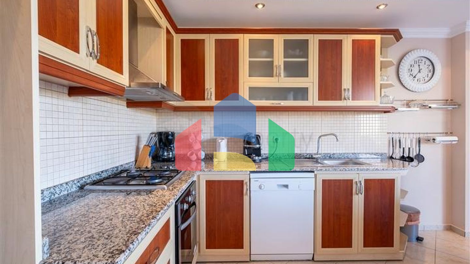 Просторная квартира 2+1 в живописной части района Махмутлар