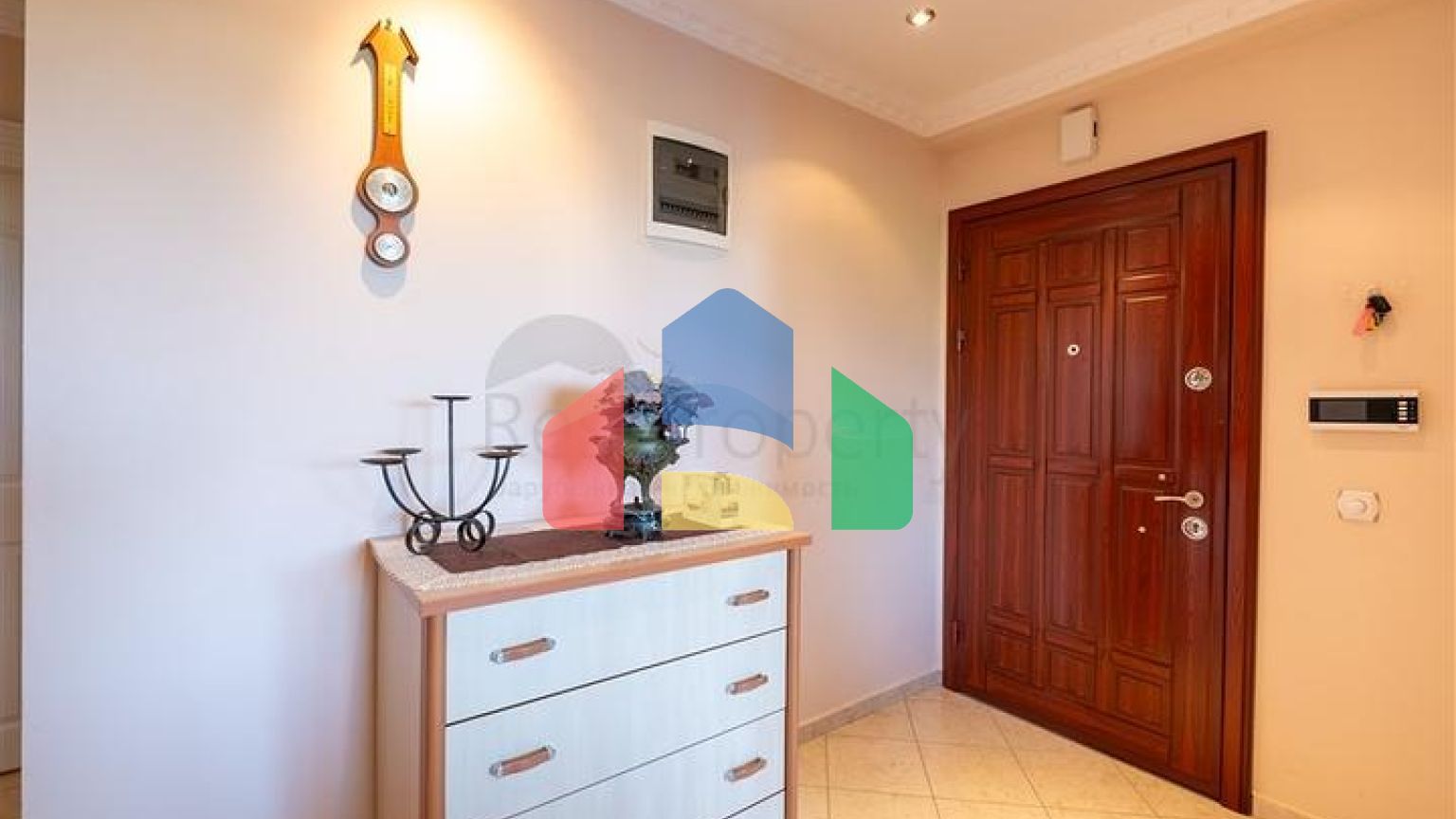 Просторная квартира 2+1 в живописной части района Махмутлар