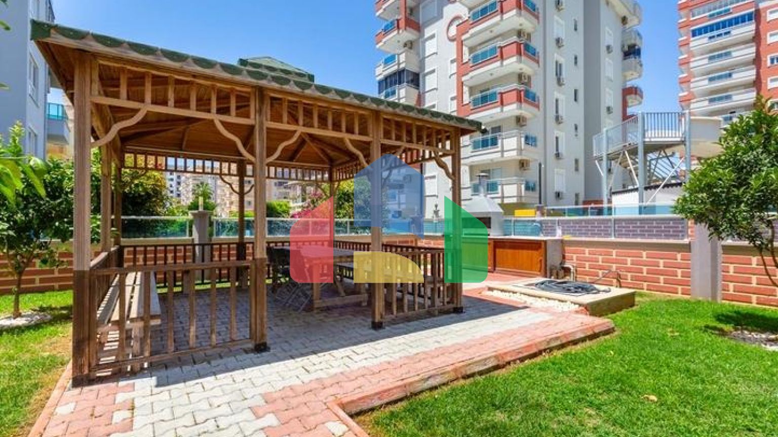 Меблированная квартира планировкой 1+1 в районе Махмутлар