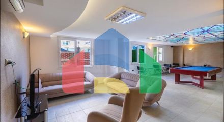 Меблированная квартира планировкой 1+1 в районе Махмутлар