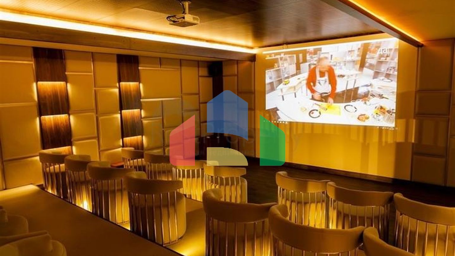 Розкішний пентхаус 3 + 2 у популярному районі Махмутлар