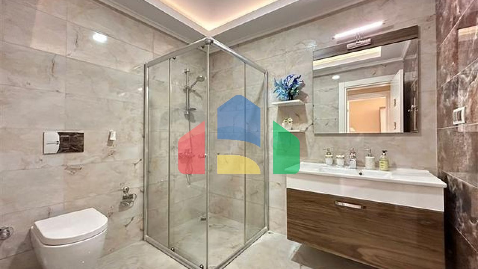 Квартира планировки 2+1 в Махмутларе