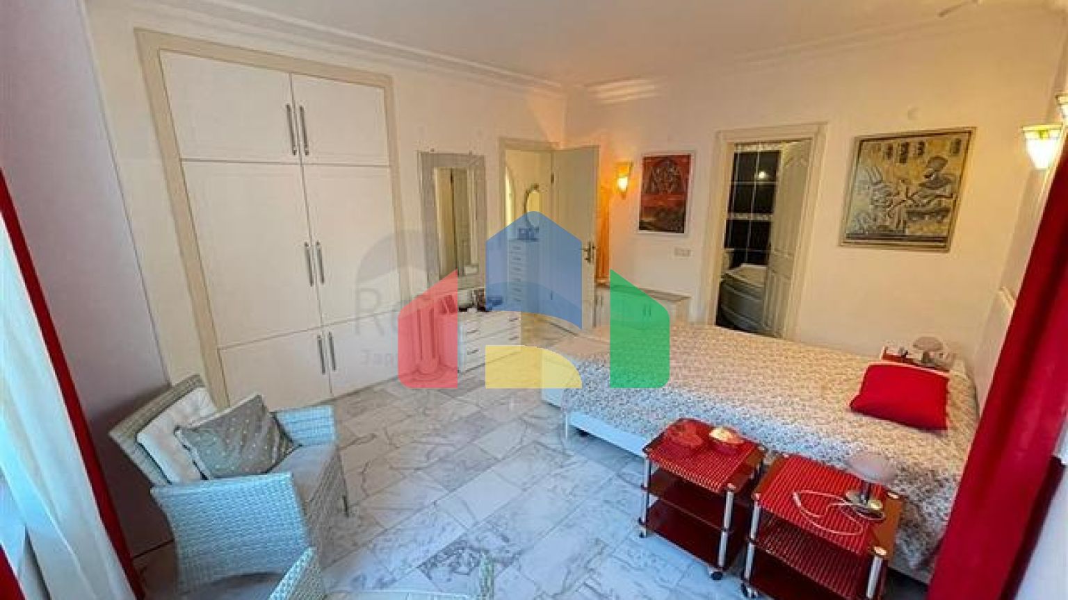 Вилла 2+1 с мебелью и техникой всего 900 м до Средиземного моря