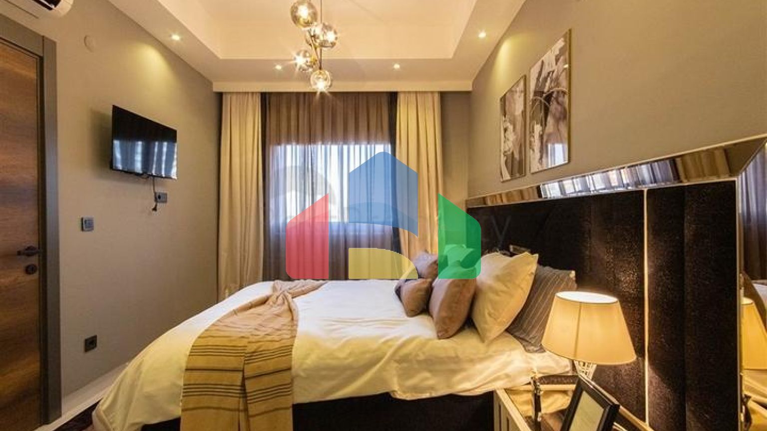 Современная меблированная квартира 2+1 с курортной инфраструктурой в центре Махмутлара