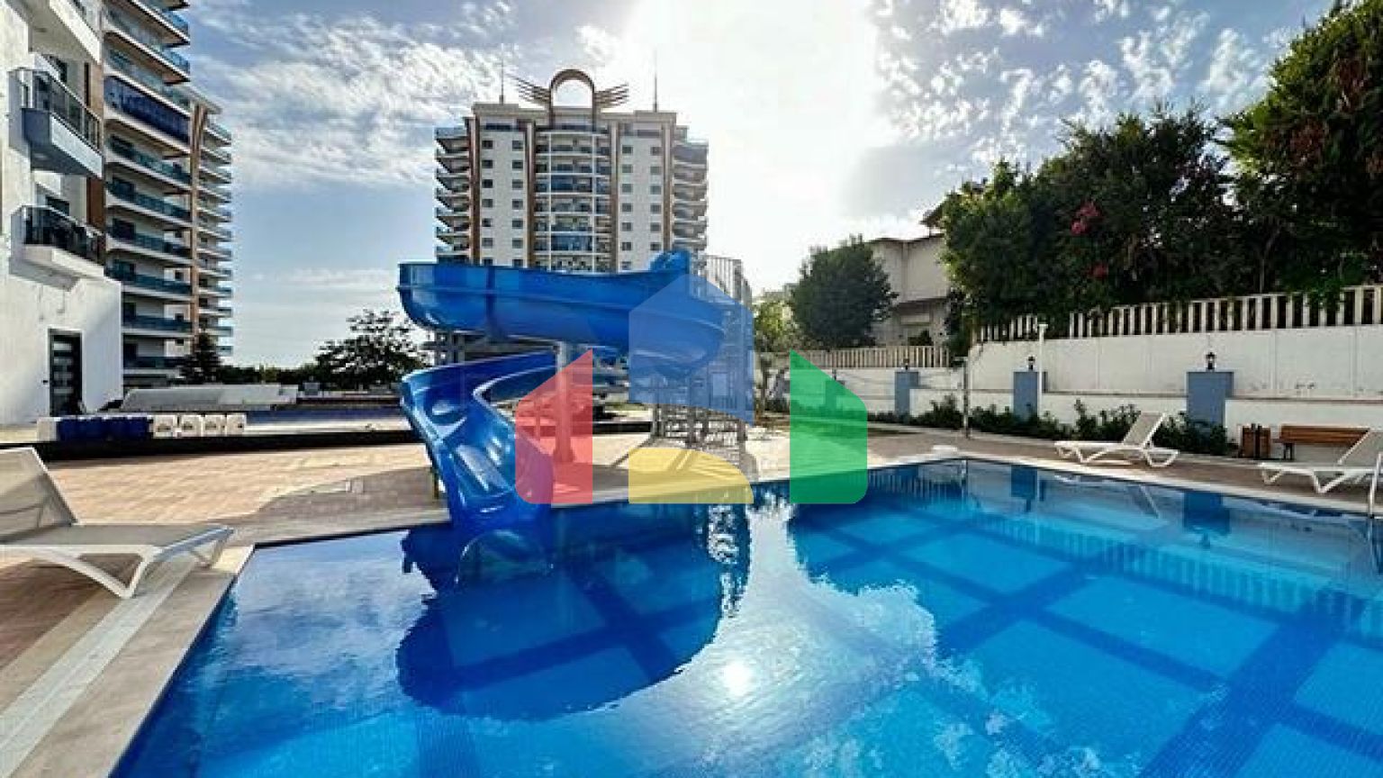 Квартира 1+1 в районе Махмутлар